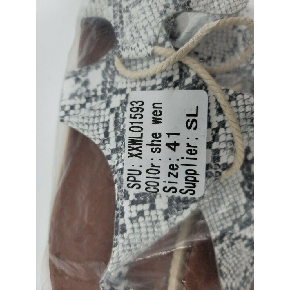 New Ladies She Wen Snakeprint Size 41 Sandal
